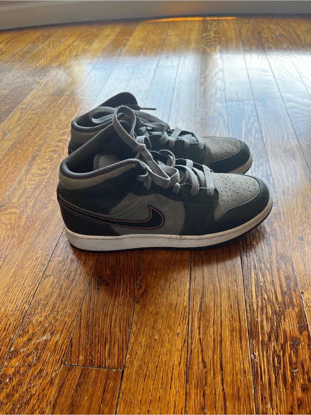 Boys Nike Jordan sneakers